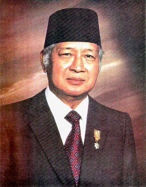 Файл:President Suharto, 1988.jpg
