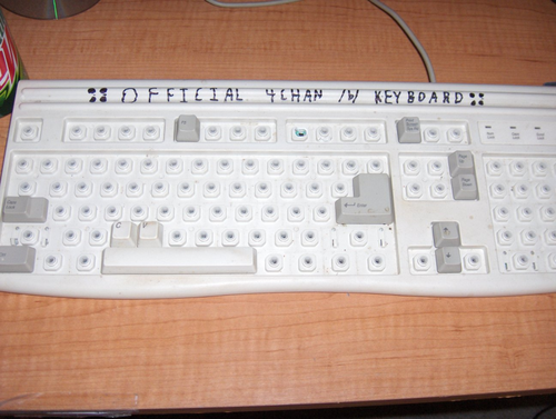Файл:Official 4chan keyboard.png