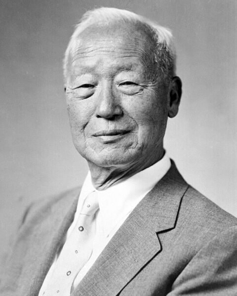 Файл:Rhee Syng-Man in 1948.jpg