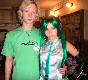 Miku cosplay by Mariyumi 003.jpg