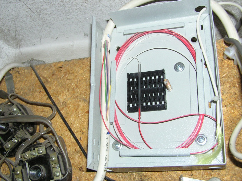 Файл:Optical junction box.jpg